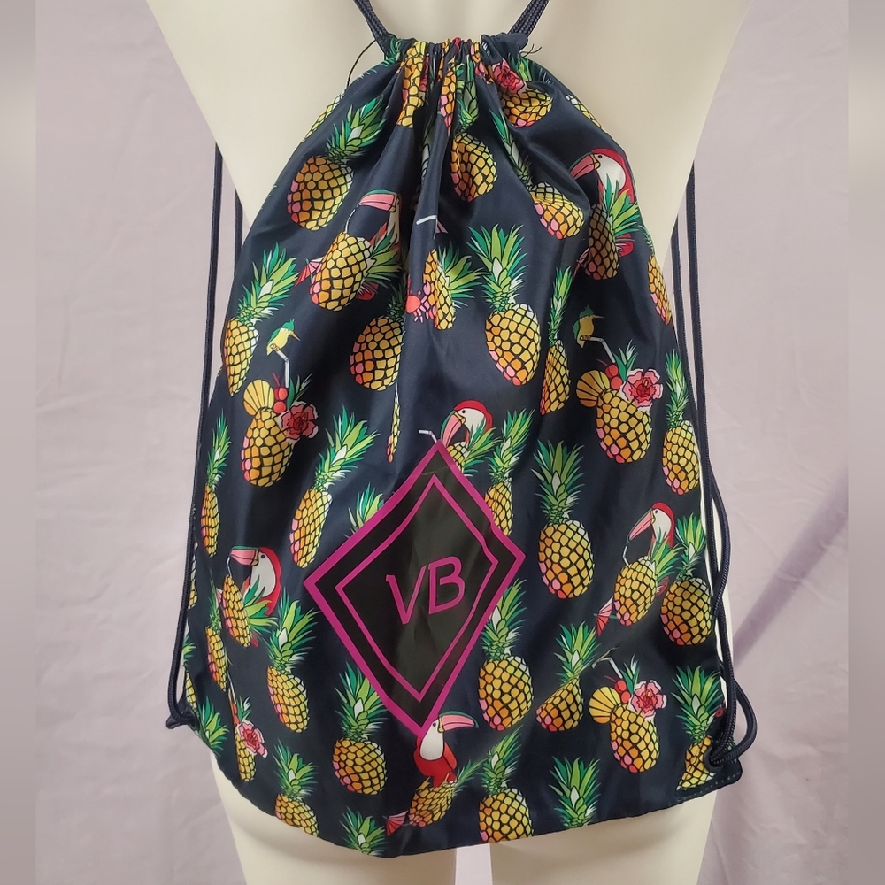NWT Vera Bradley Toucan Party nylon drawstring back sack bag MSRP $45